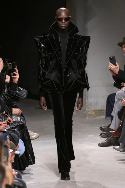 Look 33